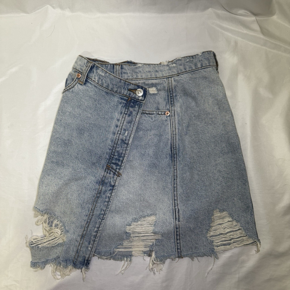We The Free Free People Parker Wrap Skirt Blue Denim Frayed Hem Sz 25 Festive